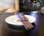 中国人拿筷子的禁忌示例